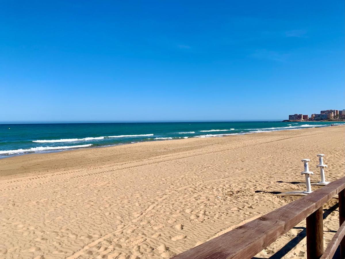 Your Holidays In La Mata Торевьиа Экстерьер фото